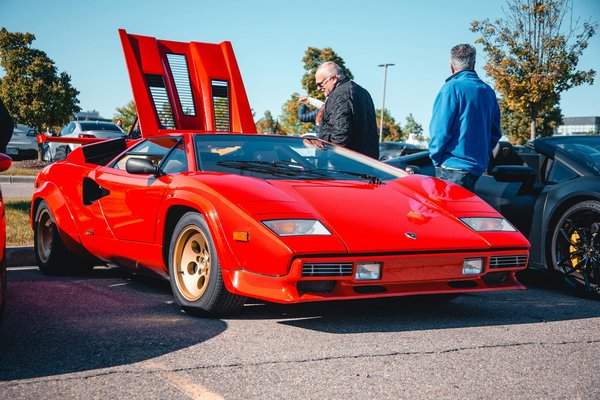 Master Efficiency: Discover the Best Electric Car Battery Chargers in the UK